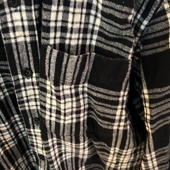L.L. Bean Men Plaid Shirt Black & White Traditional Fit LARGE-REG - Picture 12 of 12